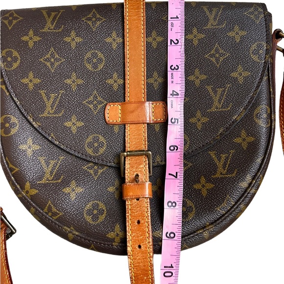 Louis Vuitton Chantilly Crossbody Bag - Picture 14 of 16